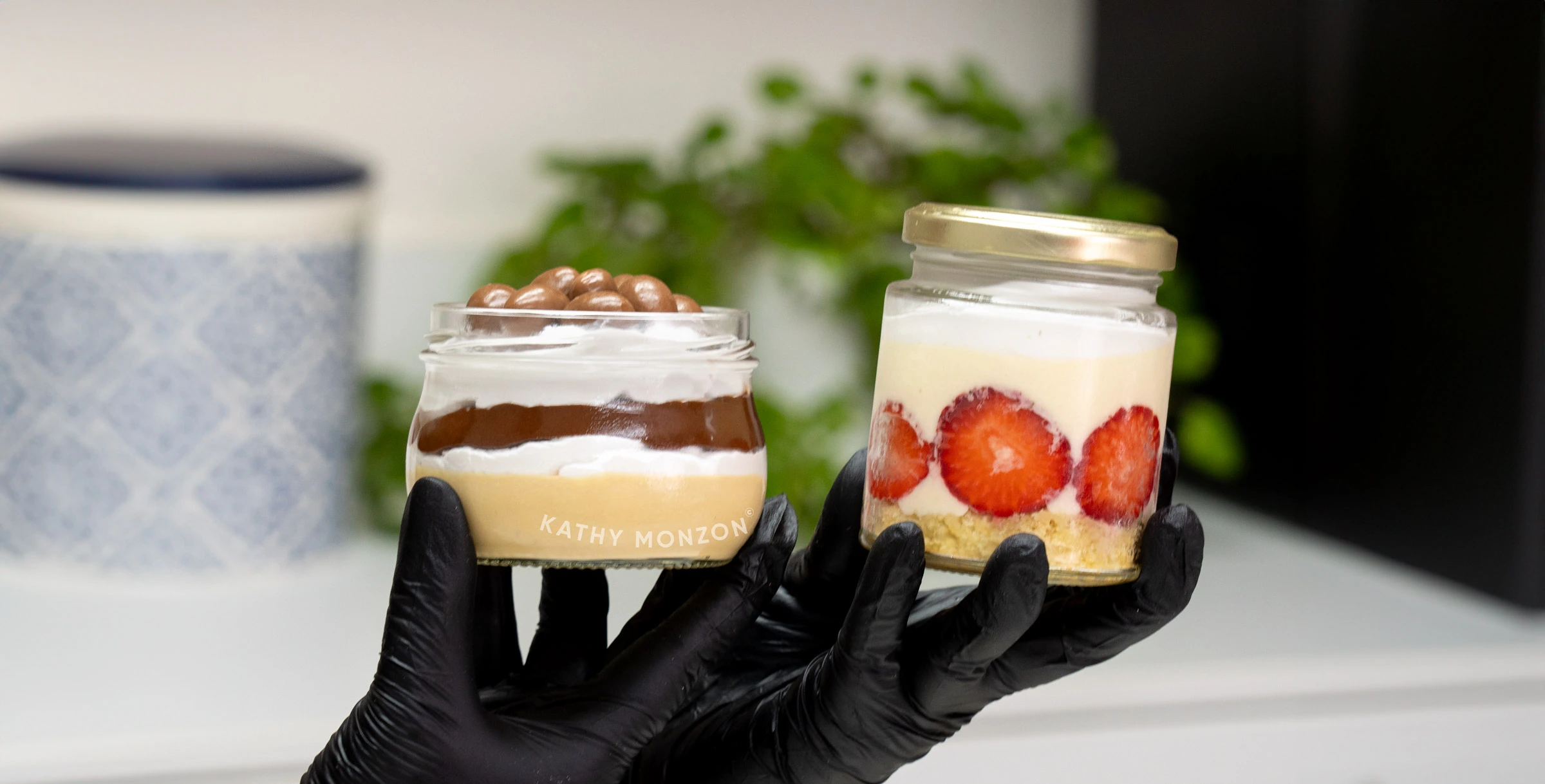 Postres in a Jar